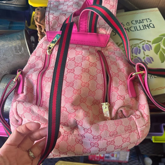 Very cute , and very pink . Perfect condition 😎🤦🏻‍♀️❤️‍🩹❤️‍🩹❤️‍🩹 - Picture 2 of 4